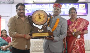 38 वर्षों की सेवाओं के बाद चार पुलिस अधिकारी IRBN पंडोह से सेवानिवृत्त, उत्कृष्ट योगदान के लिए किया गया सम्मानित